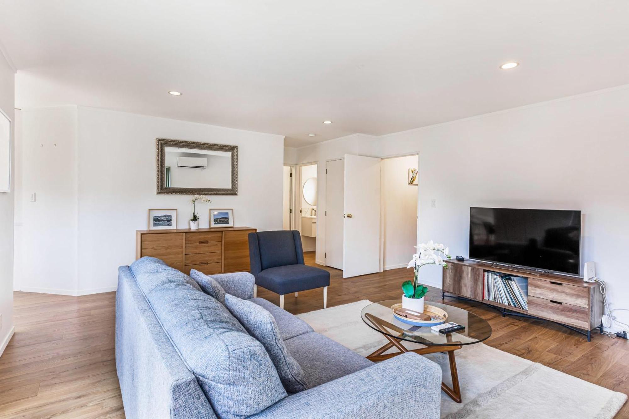 Private And Sunny 3-Bedroom Home With Parking Auckland Exteriér fotografie